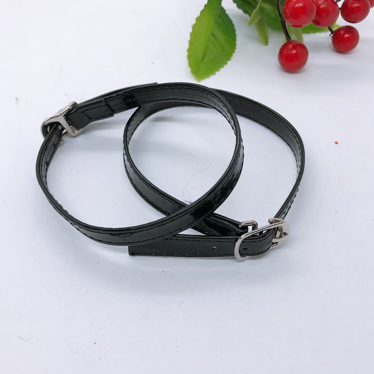 Phụ Kiện Dây Giày Da Bóng