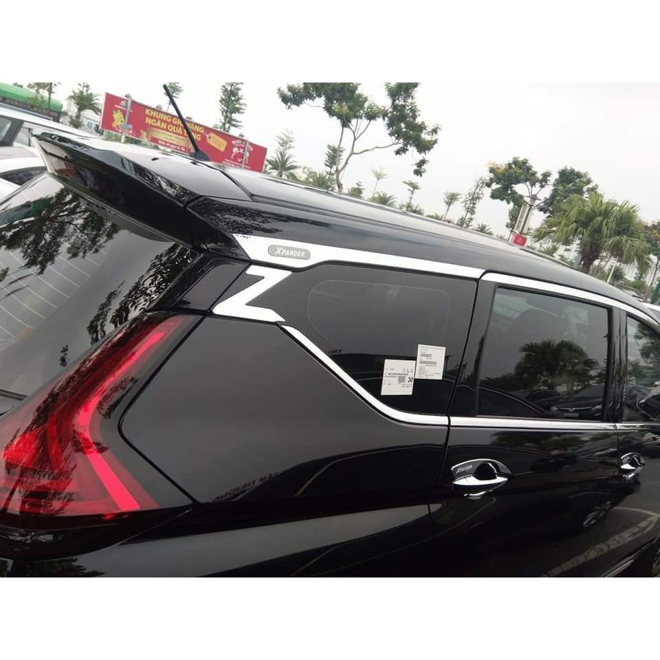 Nẹp viền chân kính, cong kính inox xe xpander / xpander cross 2018- 2021 , 2022, 2023 có chữ z cao cấp