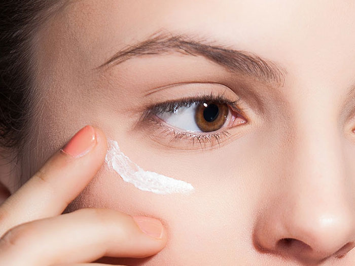 Kem mắt ROC RETINOL CORREXION EYE CREAM 15ml