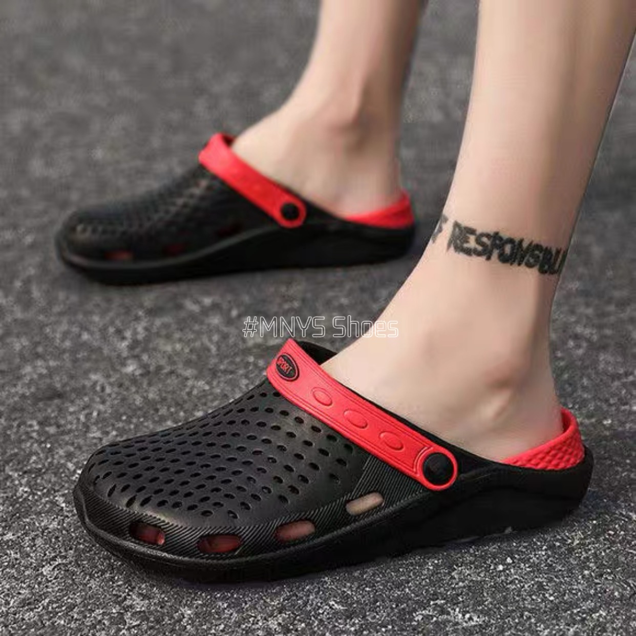 Giày sục sandal bít mũi Nam lỗ thoáng khí đi mưa đi biển chất liệu nhựa dẻo siêu nhẹ thời trang - S015
