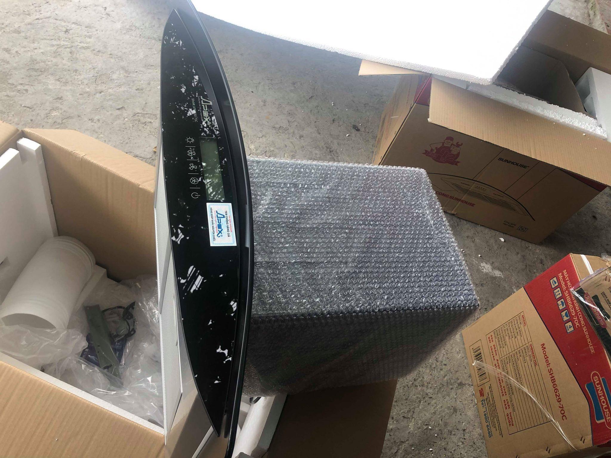 Máy Hút Mùi Sunhouse SHB6680 - 70C