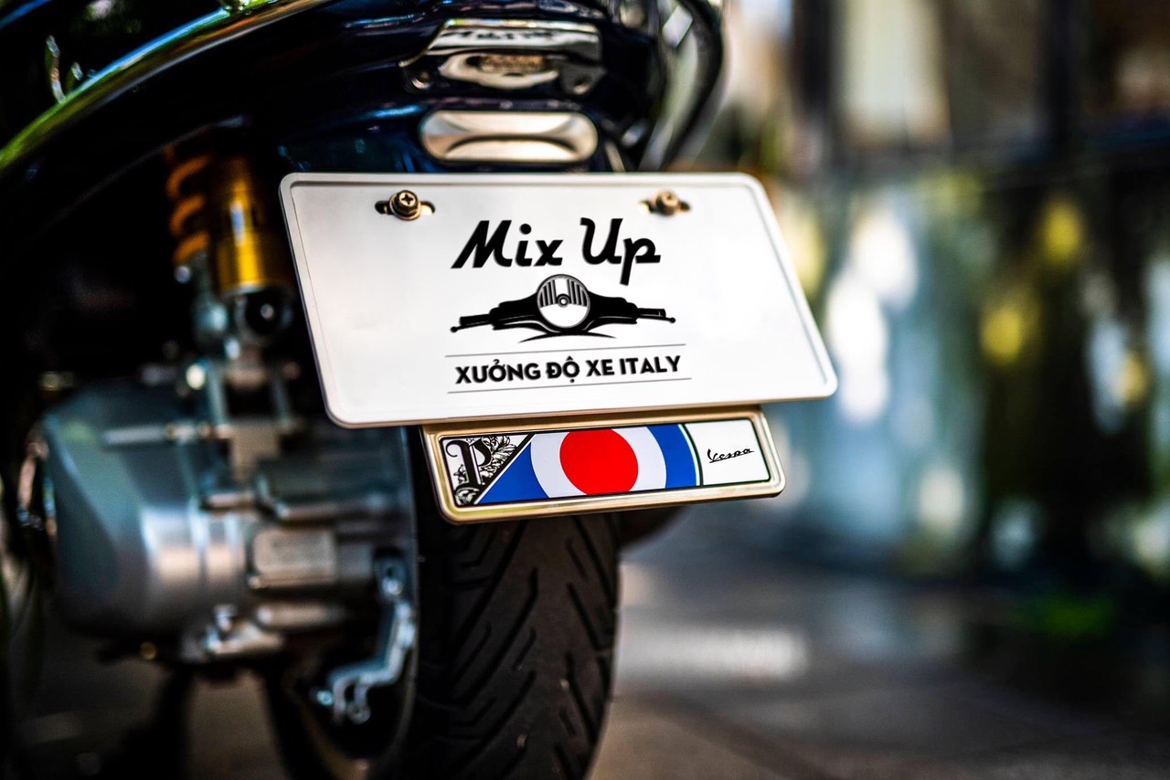 ĐẾ BIỂN SỐ VESPA