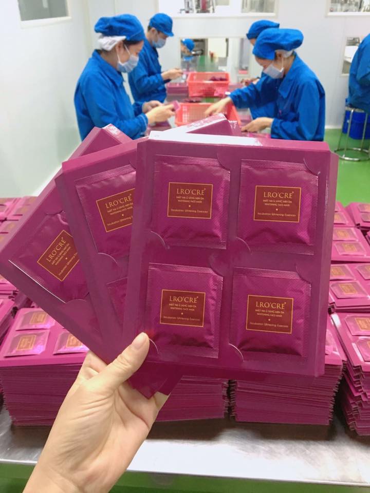 Mặt Nạ Dưỡng Trắng Da Ủ Face LROCRE