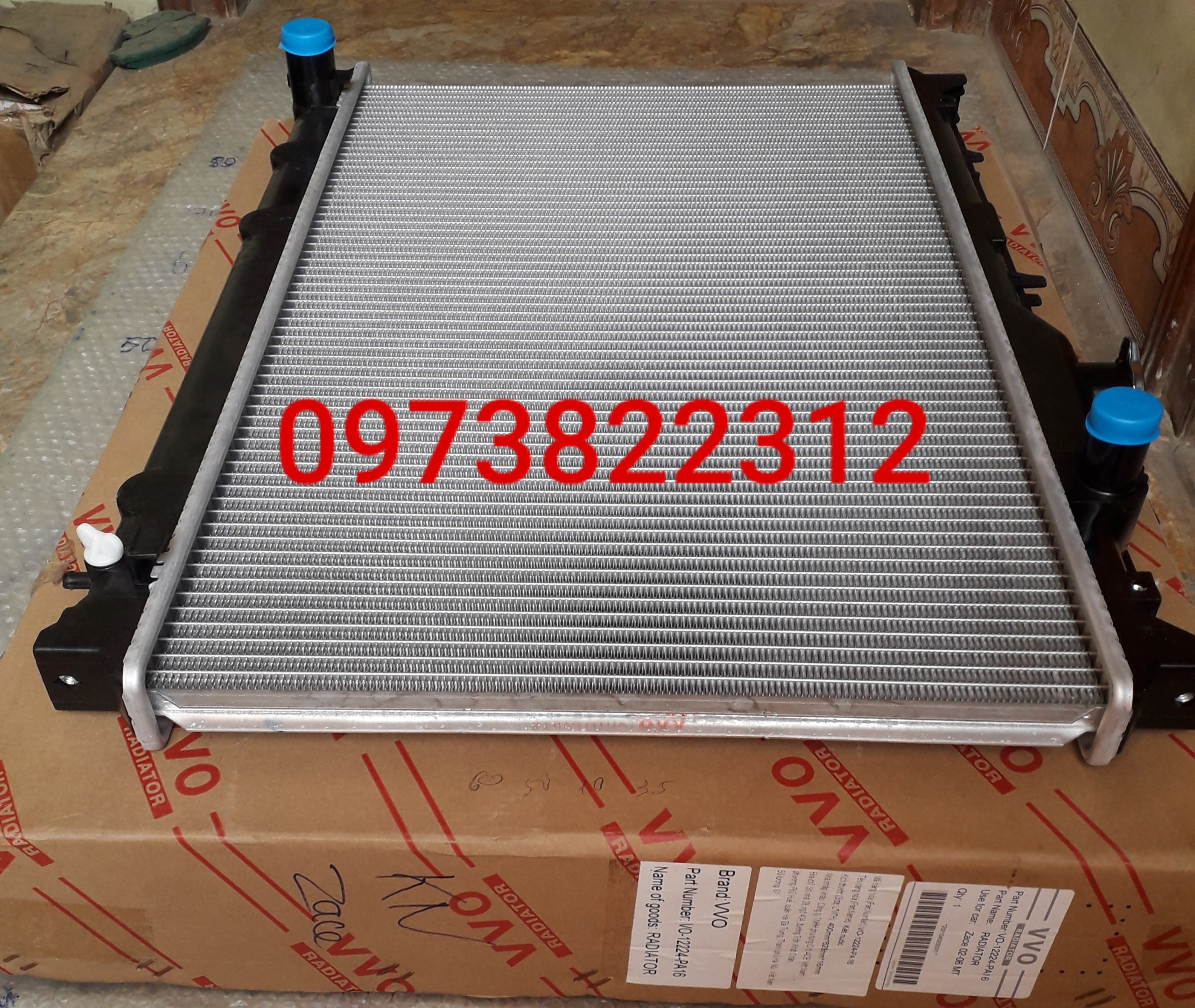 Két nước Zace ( Giá 1 Chiếc )