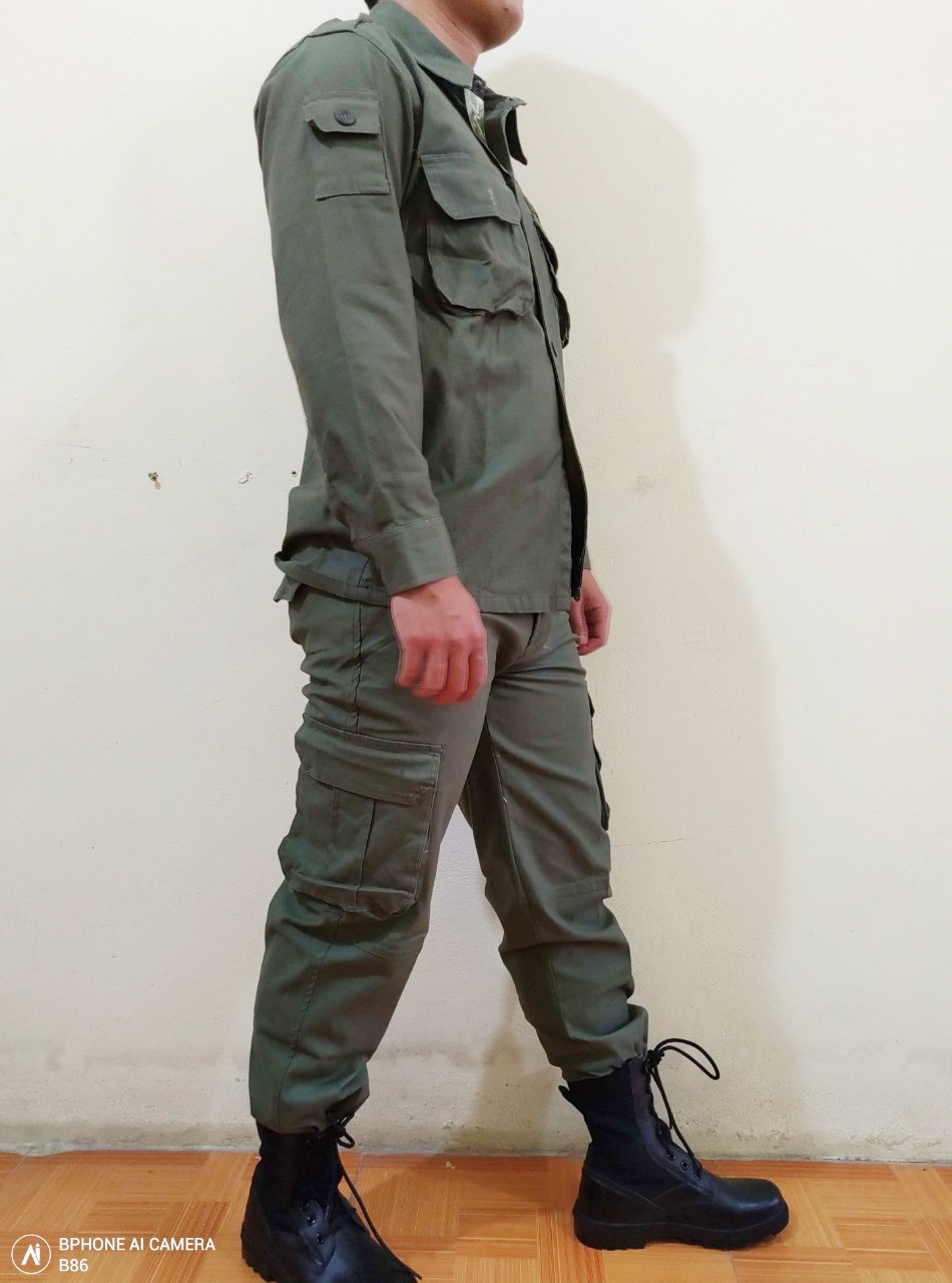 QUẦN ÁO LÍNH MÀU XANH