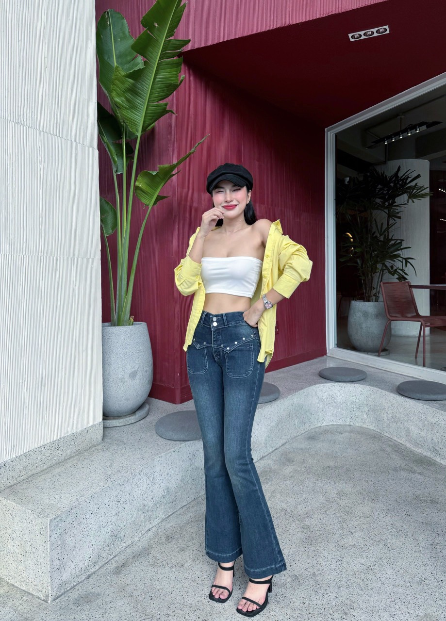 quần jean nữ loe 2 nút peplum có 2 màu chất co giãn