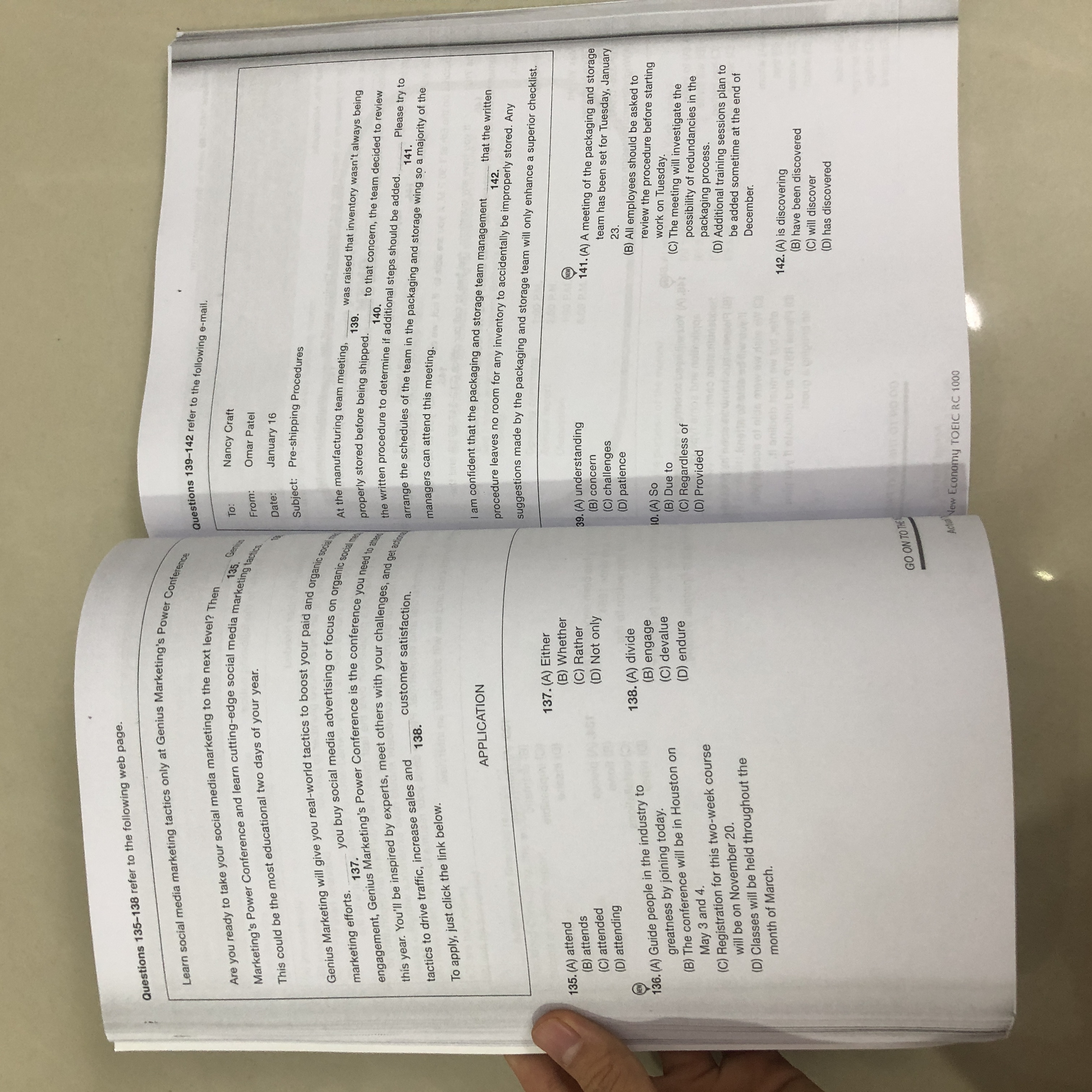Sách New Economy TOEIC Reading&Listening (File nghe được gửi qua mail)