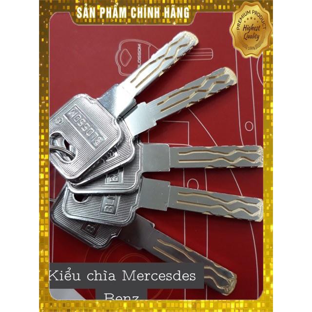 [HCM]Khoá cổng Blossom 699B cho cửa lùa