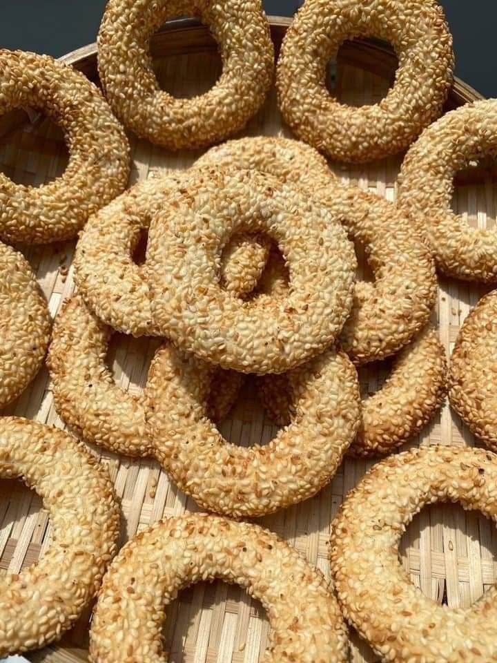BÁNH MÈ TRÒN