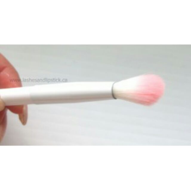 Cọ mắt Wet n Wild Crease brush