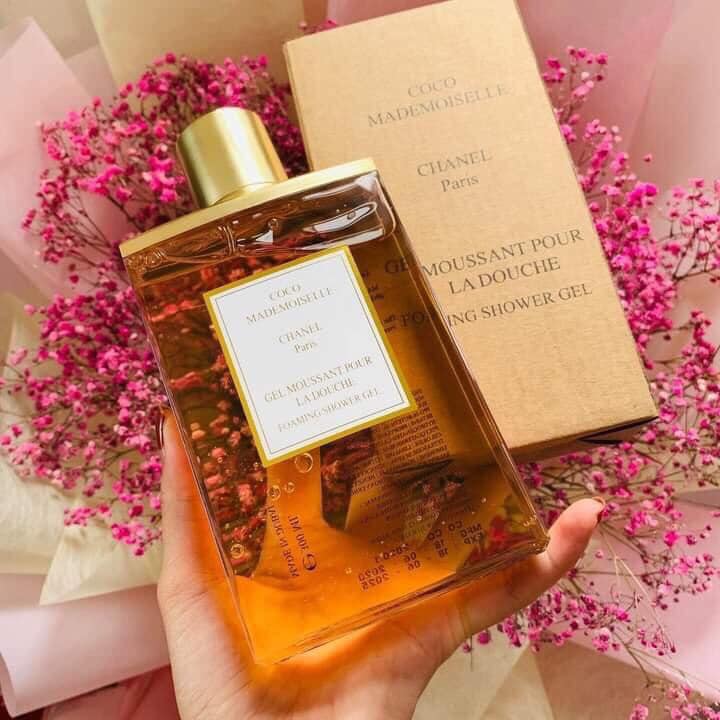 Sữa Tắm Nước Hoa Coco Mademoiselle 300ml