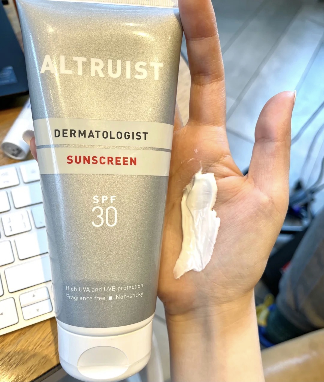 Kem chống nắng Altruist Suncreen SPF 30 200ml