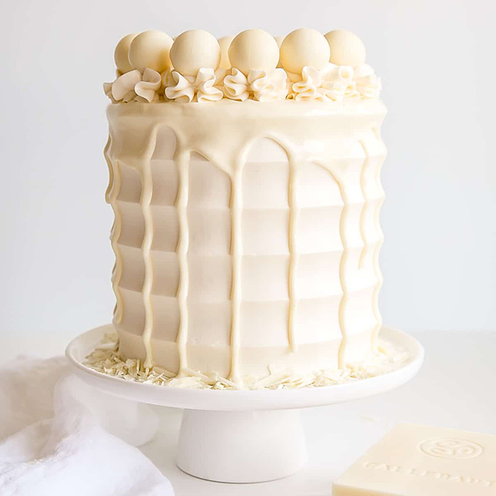 Socola Trắng / White Chocolate Grand Place 110g (Chocolate Compound)