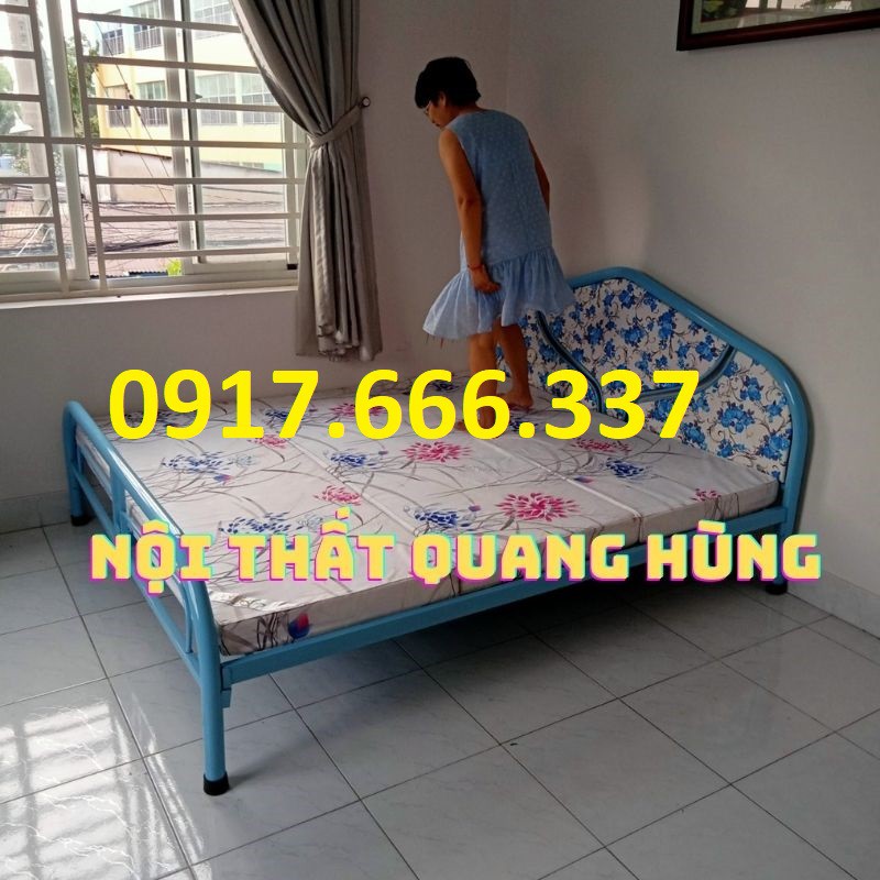 Giường Sắt 1M8X2M Màu Xanh Óng Tròn