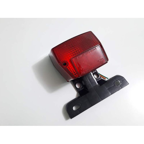 Cụm đèn hậu xe CUB 82 DD có bóng