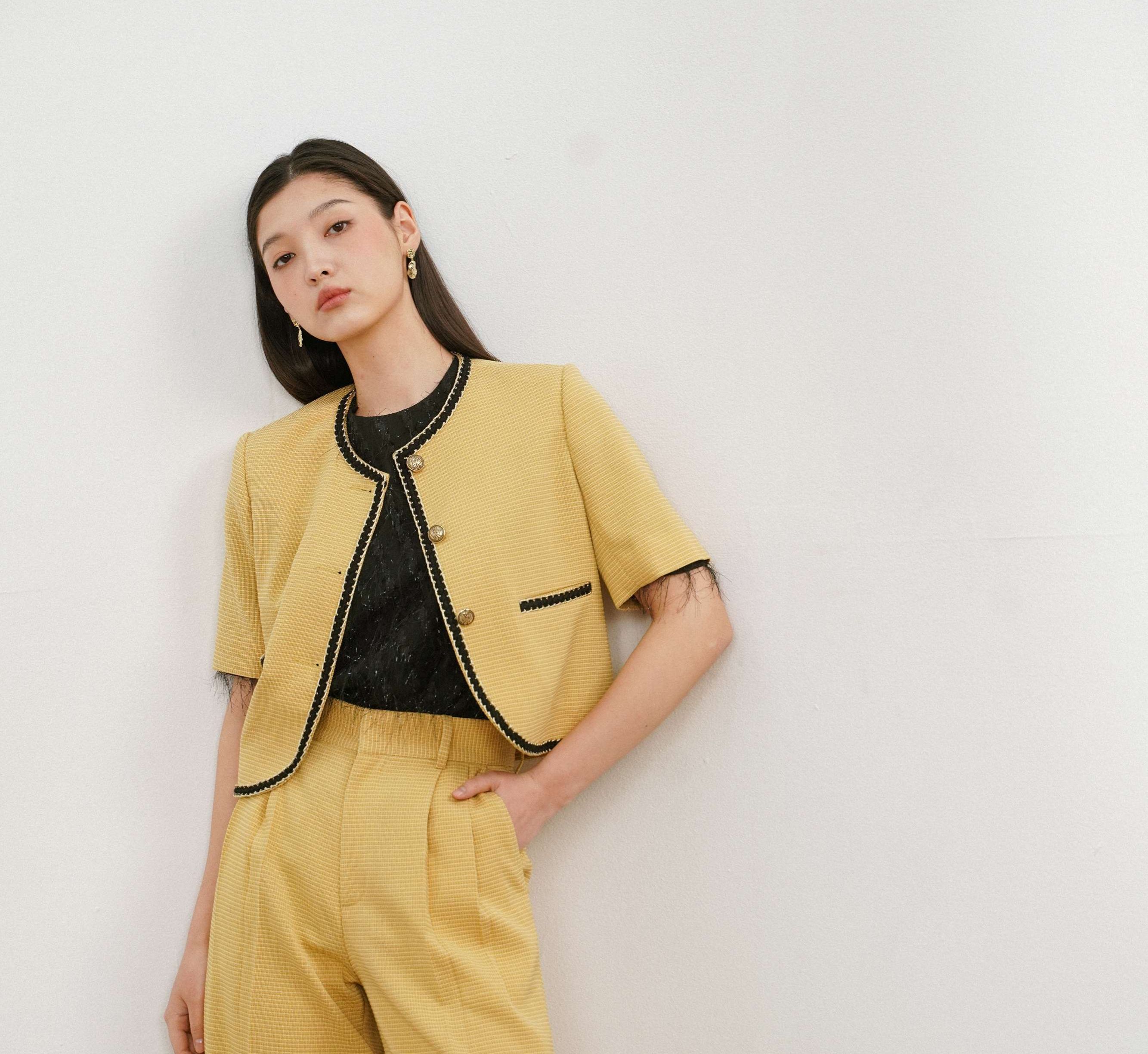 ÁO KHOÁC CỘC TAY - CELINA JACKET