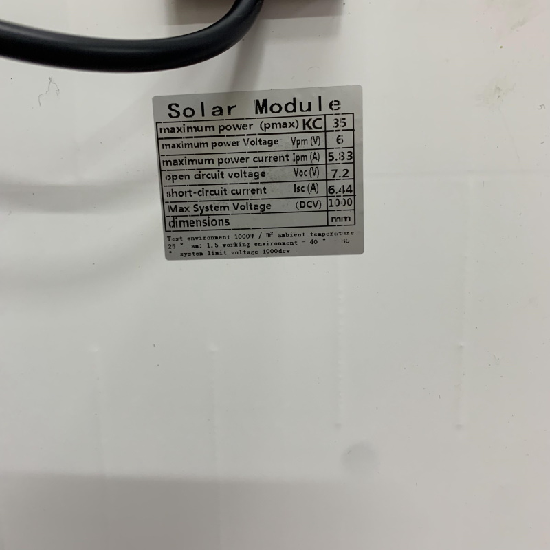 đèn led, đèn pha, đèn năng lượng mặt trời 300w [ Mẫu Mới Nhất Có % Báo Pin ] có bán rời thân đèn + tấm pin