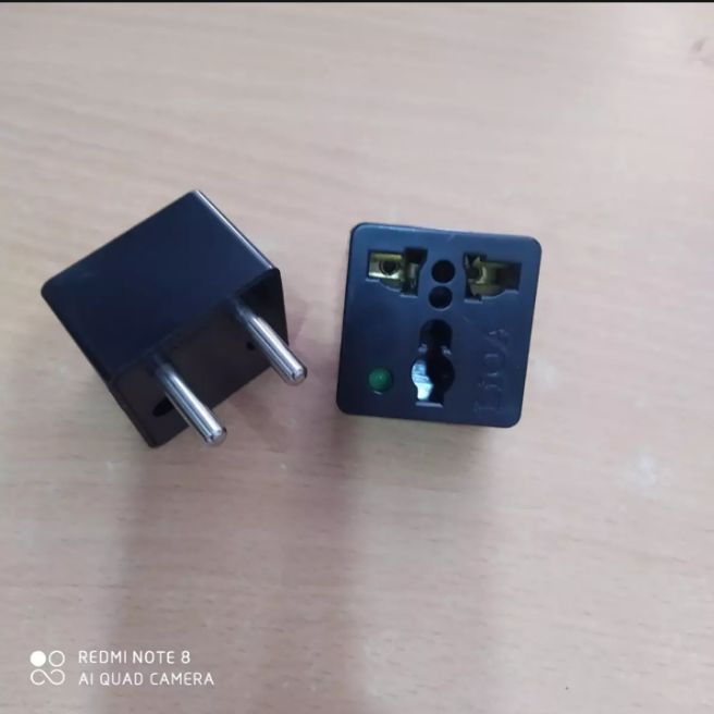 Phích cắm lioa chuyển đổi 3 chân ra 2 chân tròn loai tốt