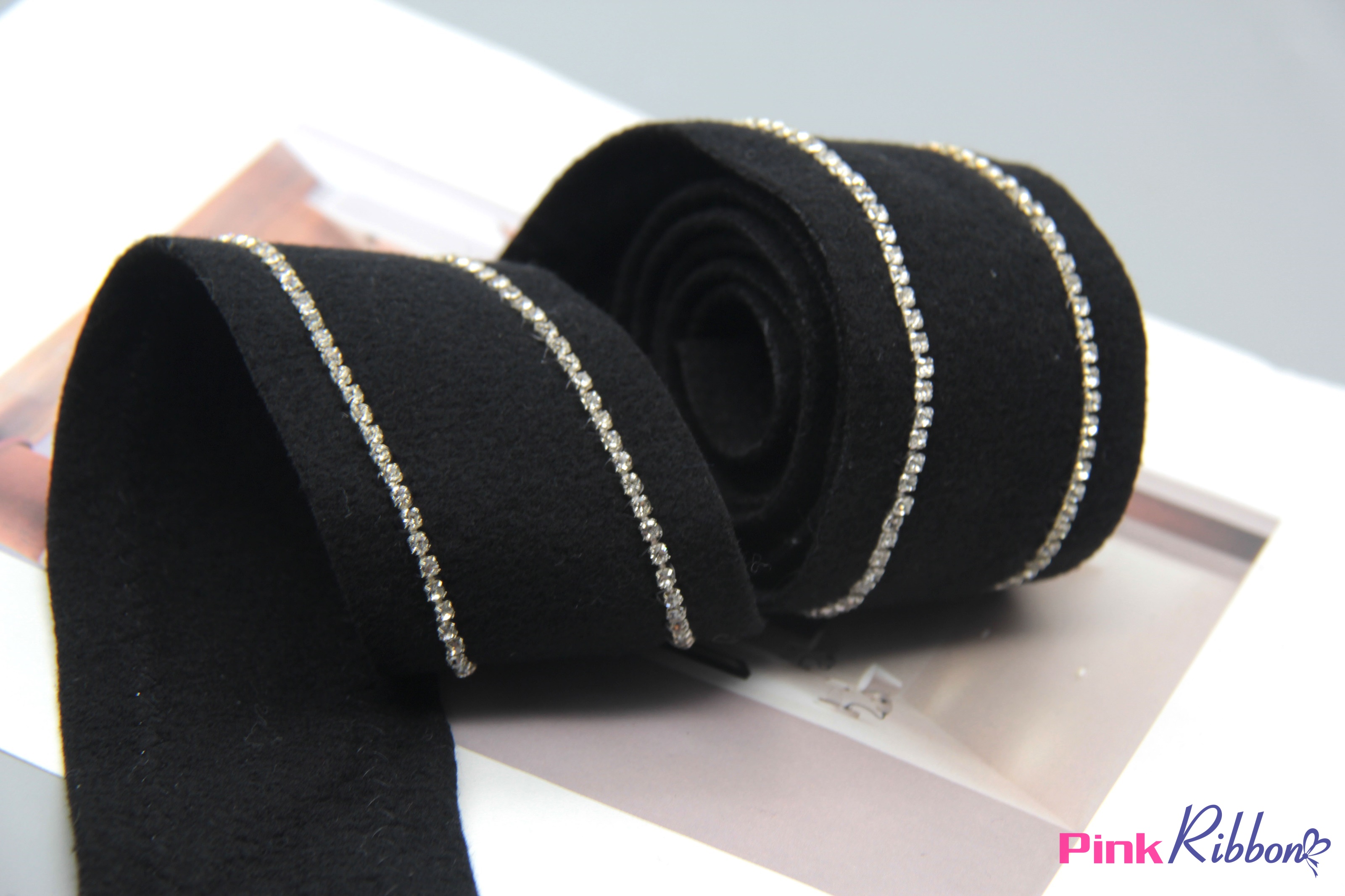 RB dạ cao cấp đính dây đá 5cm