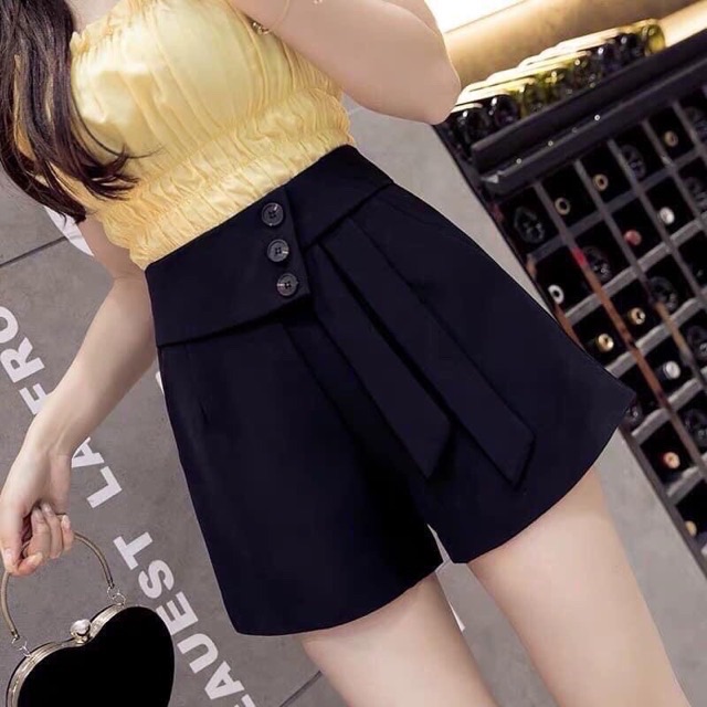 [25-27/4 Hoàn tiền 15%]Quần Short Vạt Lệch 3Khuy Siêu Sang - Mã 2033