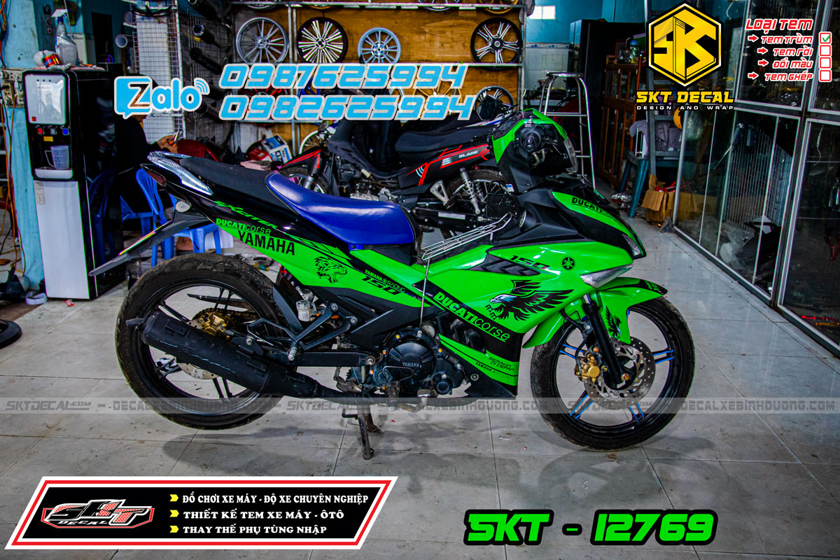 tem trùm xe excter 150 xanh đen đại bàng