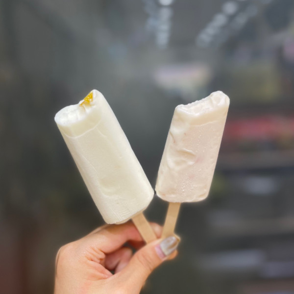 Kem sữa chua Hàn Quốc (cây)