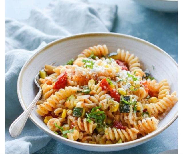 Nui xoắn rau củ Macaroni