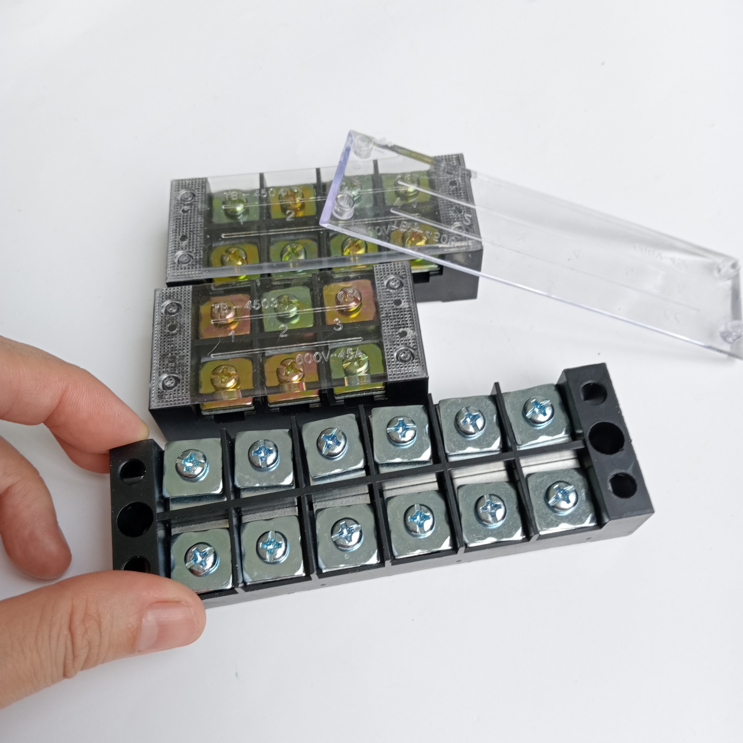 Cầu đấu điện 3P 4P 6P- 25A 45A  [ Domino, Terminal, Cút nối]
