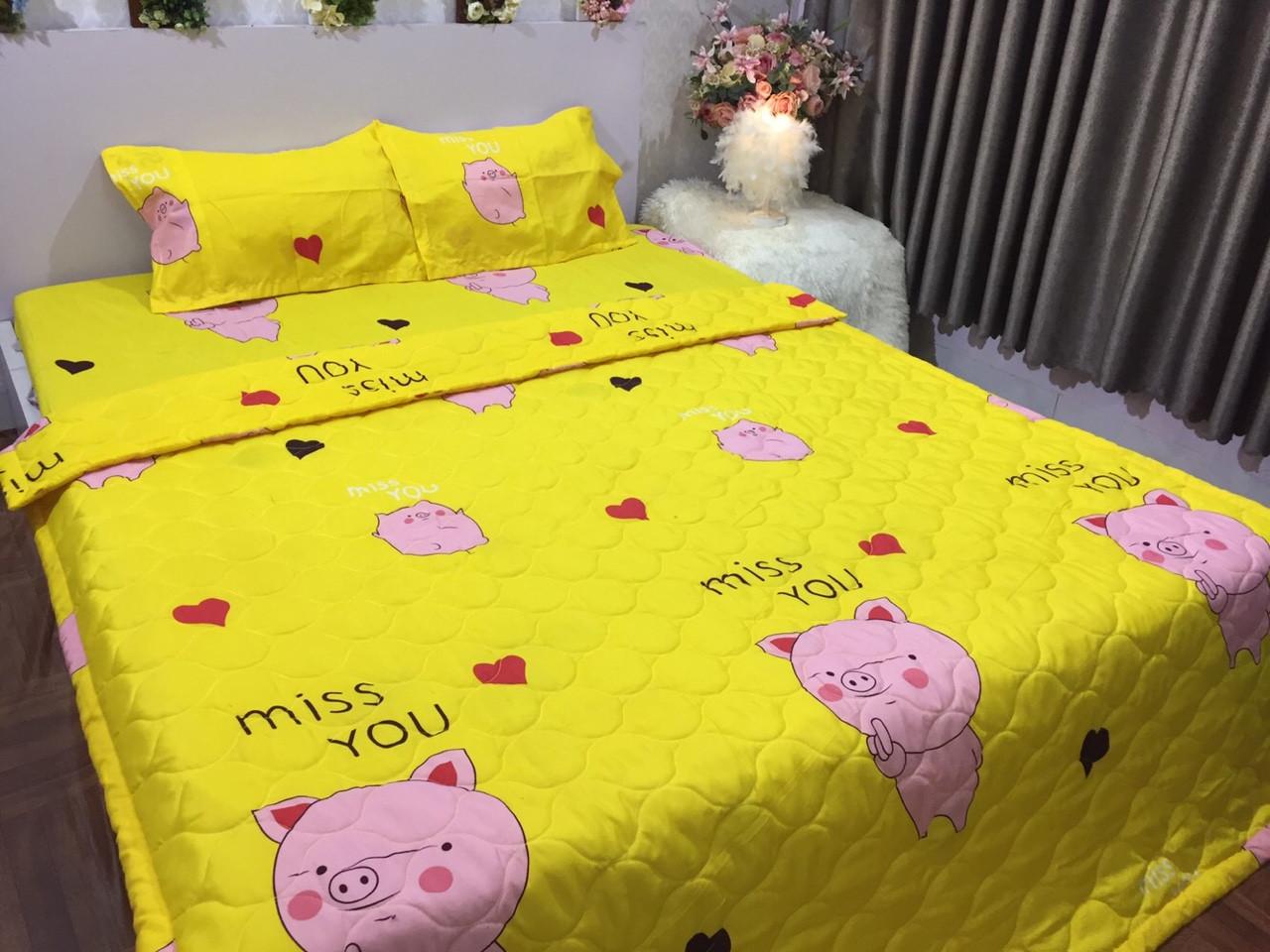 Set 3 Món Ga Gối Mẫu Con Heo Vàng