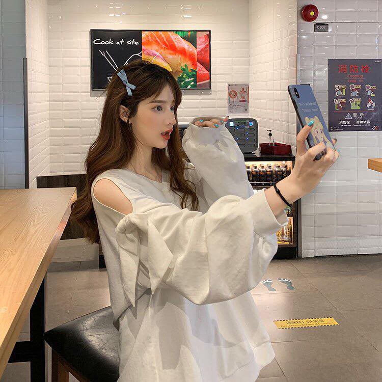 SUA004 Áo sweater thun cổ V đen trắng tay bồng khoét vai nơ babydoll cute thu đông thời trang nữ tính bánh bèo tiểu thư