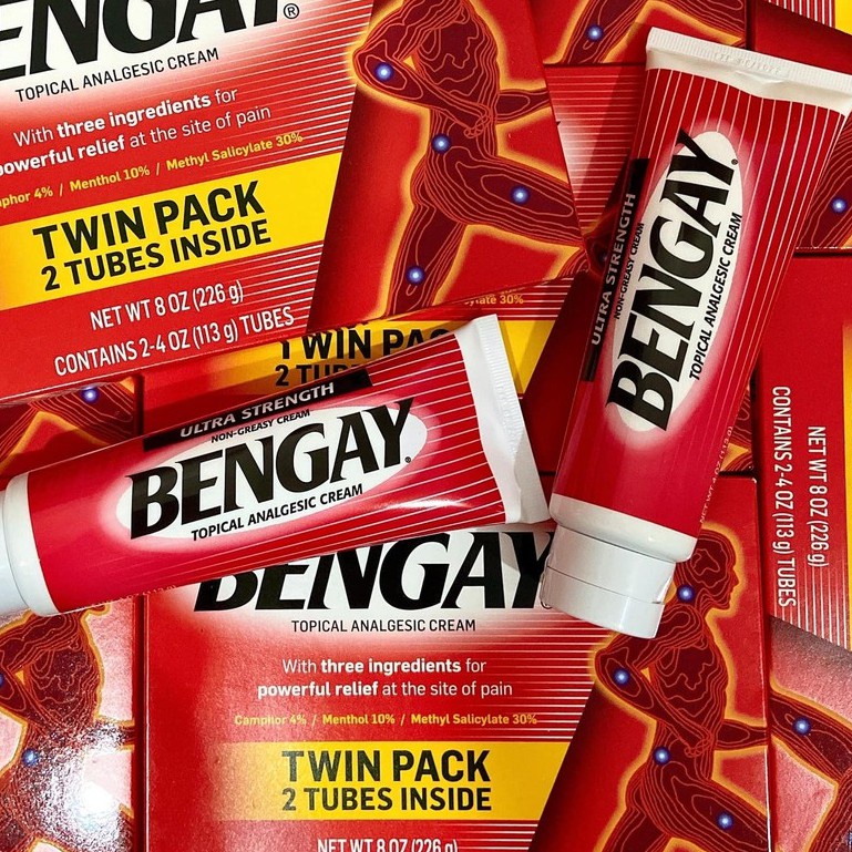 Dầu nóng xoa bóp Bengay của Mỹ