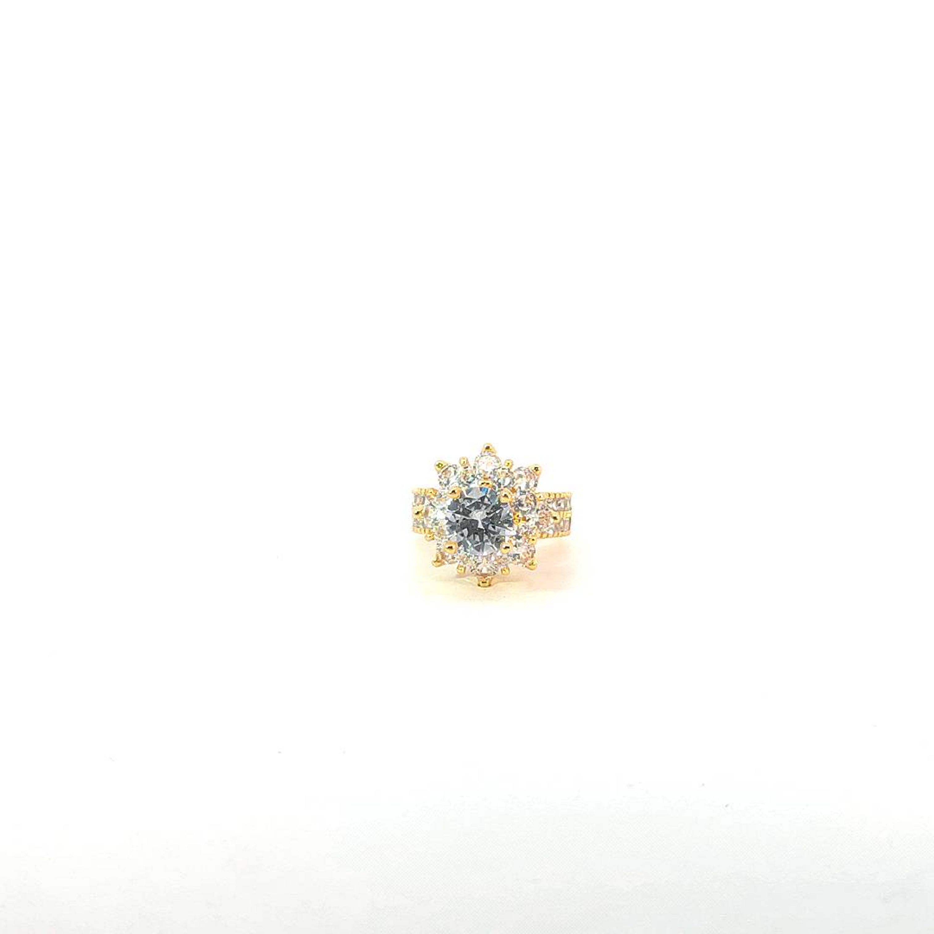 [HCM]Nhẫn nữ UHA mạ vàng 18K N454157