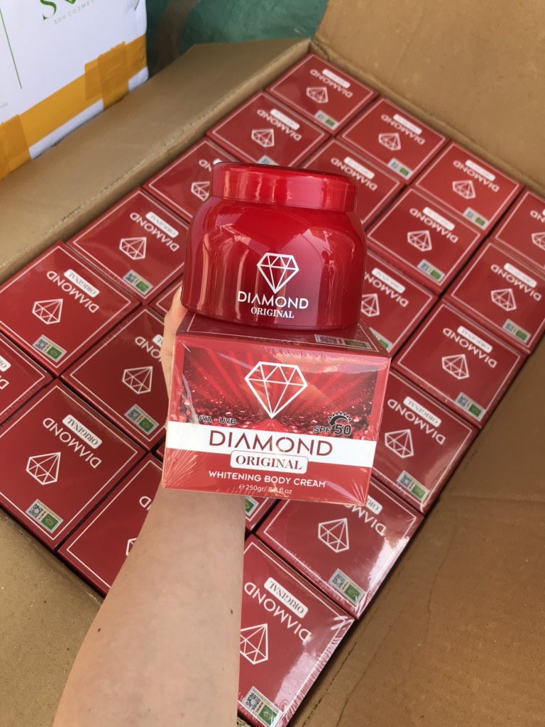 [Ảnh thật] body phấn tươi diamond 250gr
