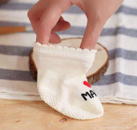 Set bao tay và tất cho trẻ sơ sinh chất len