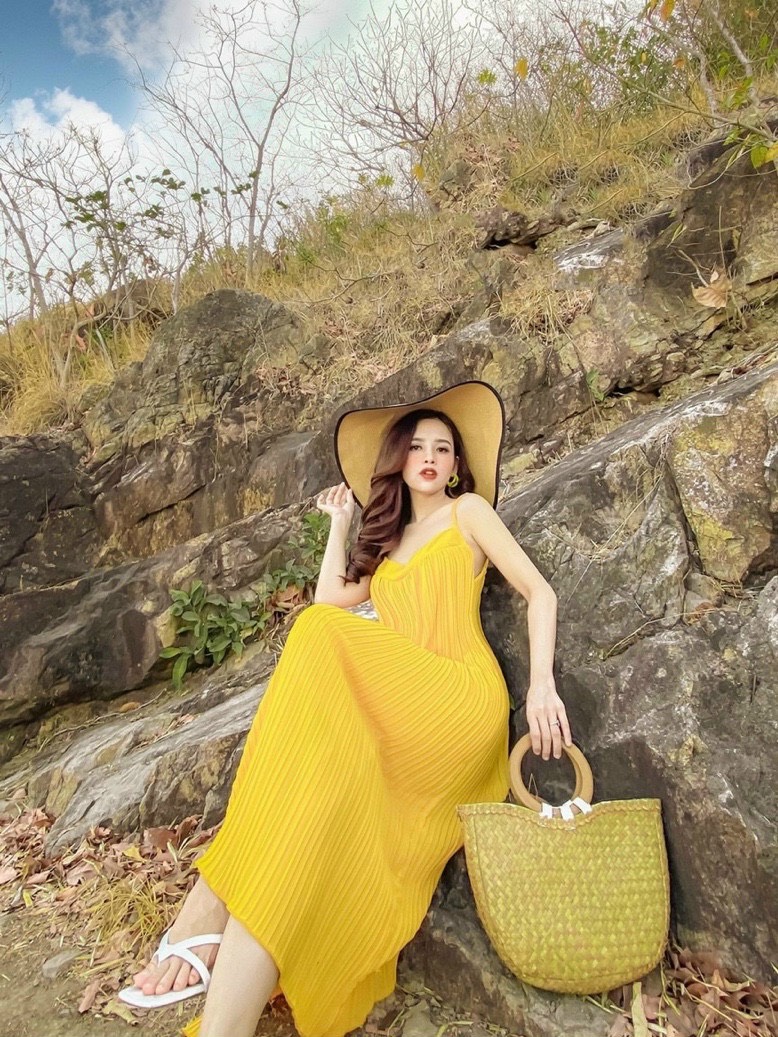 Đầm maxi dập ly 2 dây
