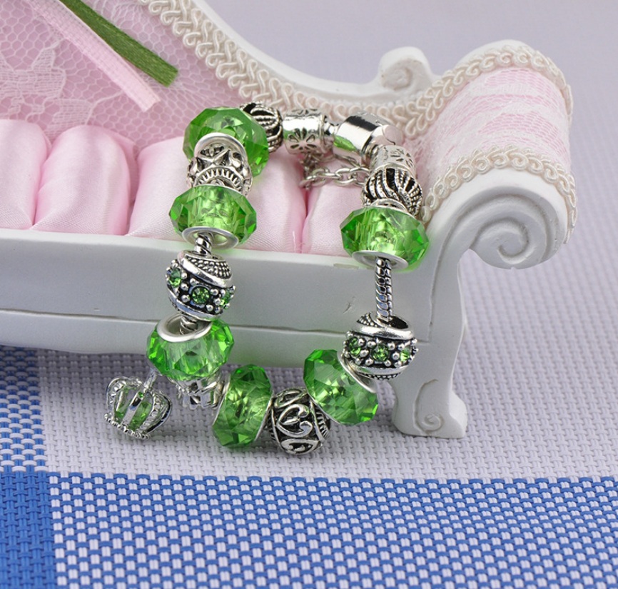 Vòng tay nữ đính hạt Charm DZ37