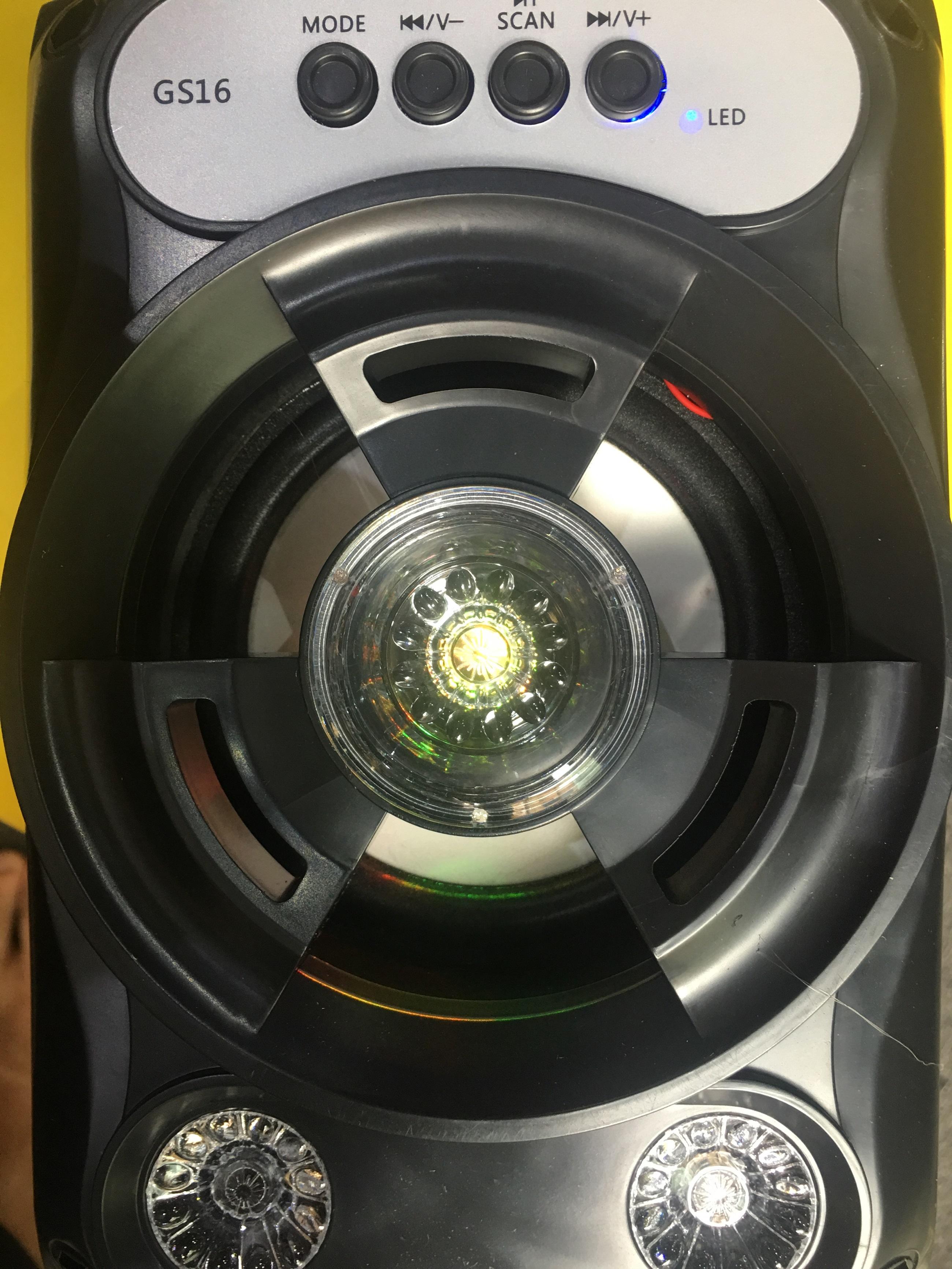 Loa Bluetooth xách tay có led