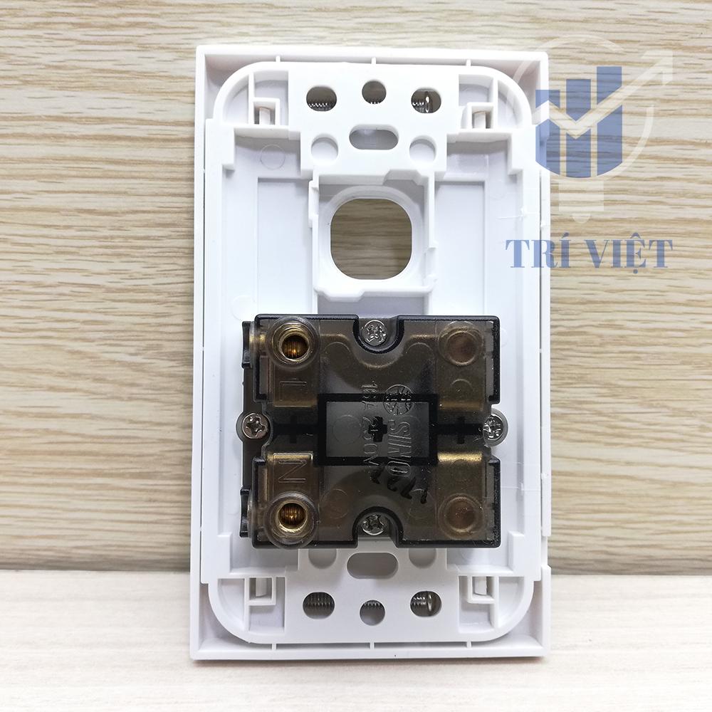 [HCM]Ổ cắm đôi 2 chấu và công tắc VANLOCK SINO