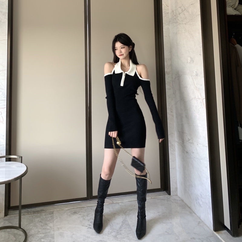 Đầm bệt vai phối khoá kiểu viền