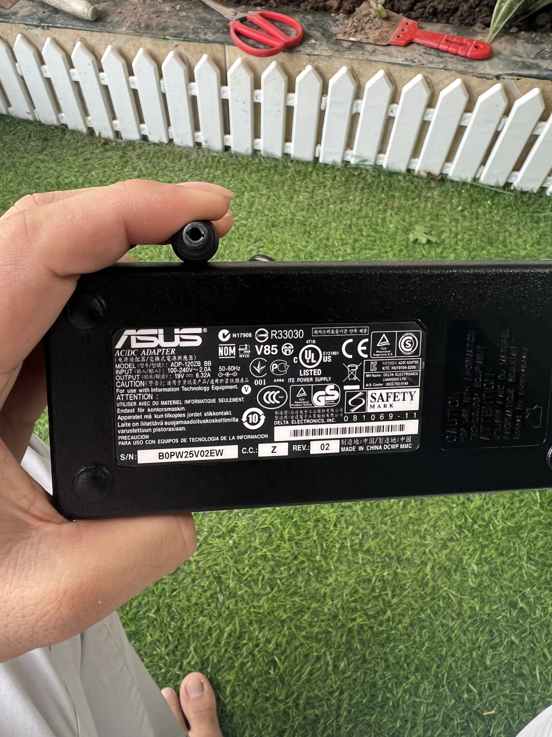 Nguồn - adapter 19V 6.32A bản gốc