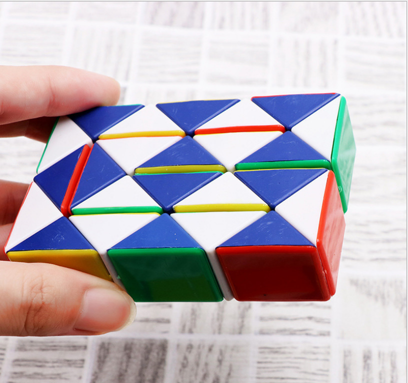 Rubik Rắn Magic Snake QiYi 24 Đoạn. Rubic Biến Thể
