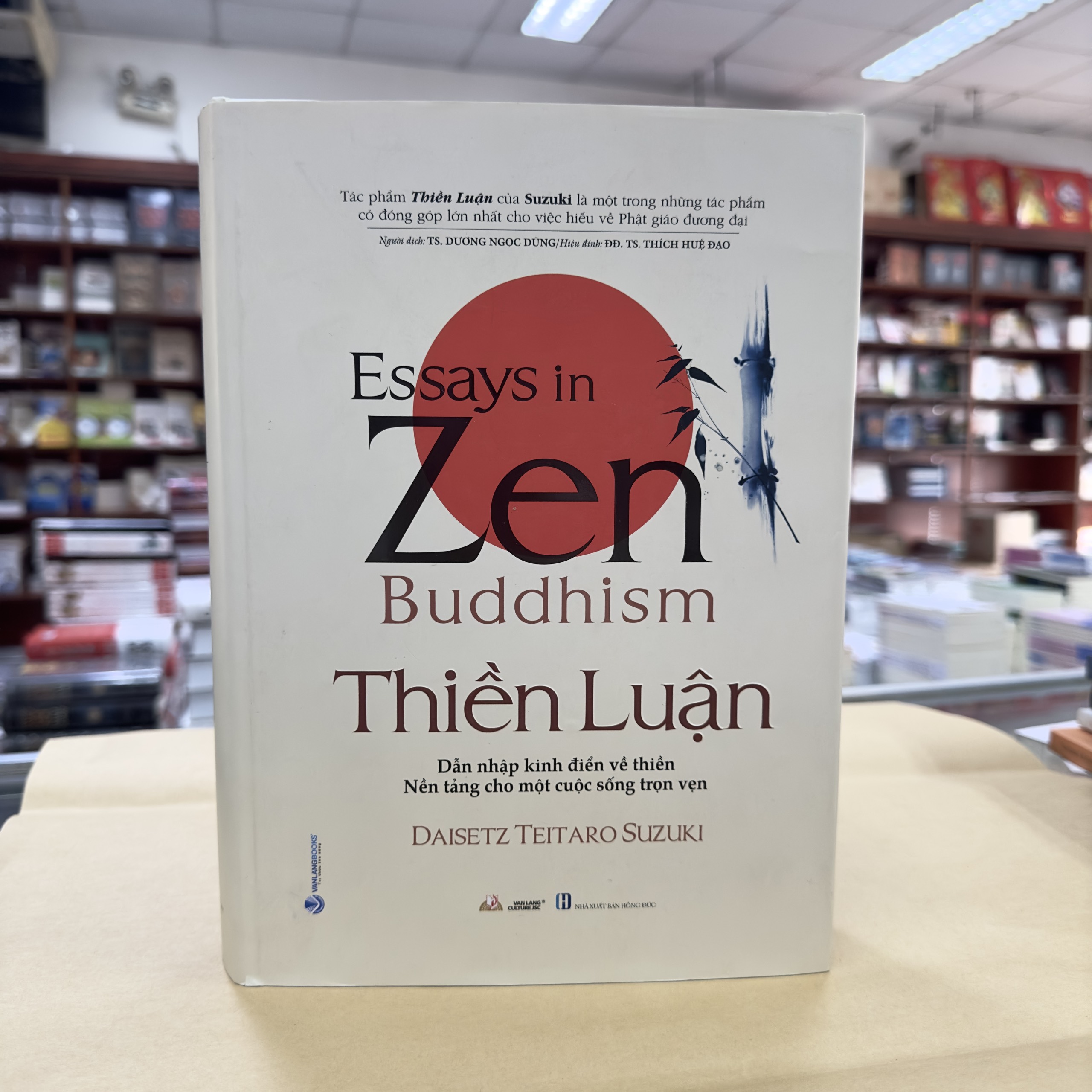 Sách - Thiền Luận - Daisetz Teitaro Suzuki-Vanlangbooks