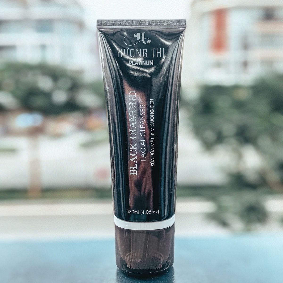 Sữa Rửa Mặt Kim Cương Đen 120ml - Hương Thị