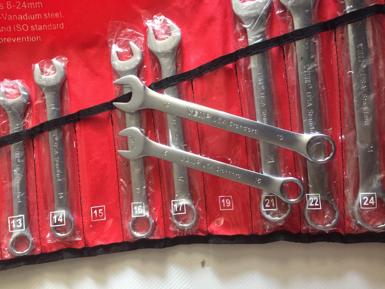 Bộ cle (cờ lê) yeti 8-24( USA-STANDARD)14 Chi tiết