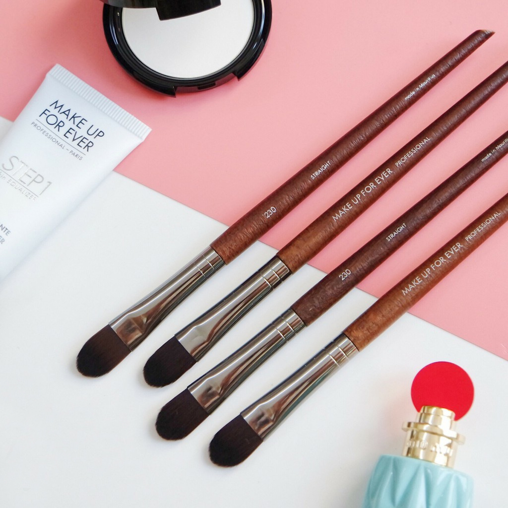 [HCM]Cọ Che Khuyết Điểm - Nhũ Mắt Makeup Forever 230
