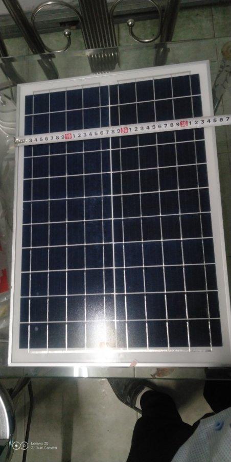 [HCM]Đèn pha năng lượng mặt trời 120W