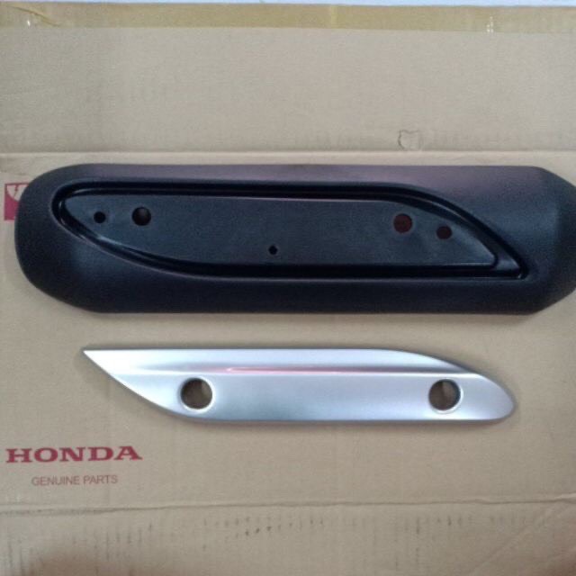 Ốp bô click 110 honda