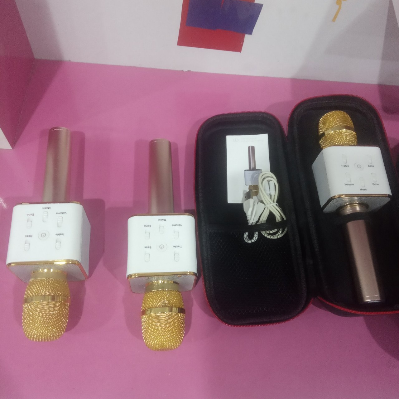 [HCM]Micro karaoke - Micro kèm loa Bluetooth Q7 mẫu mới 2020