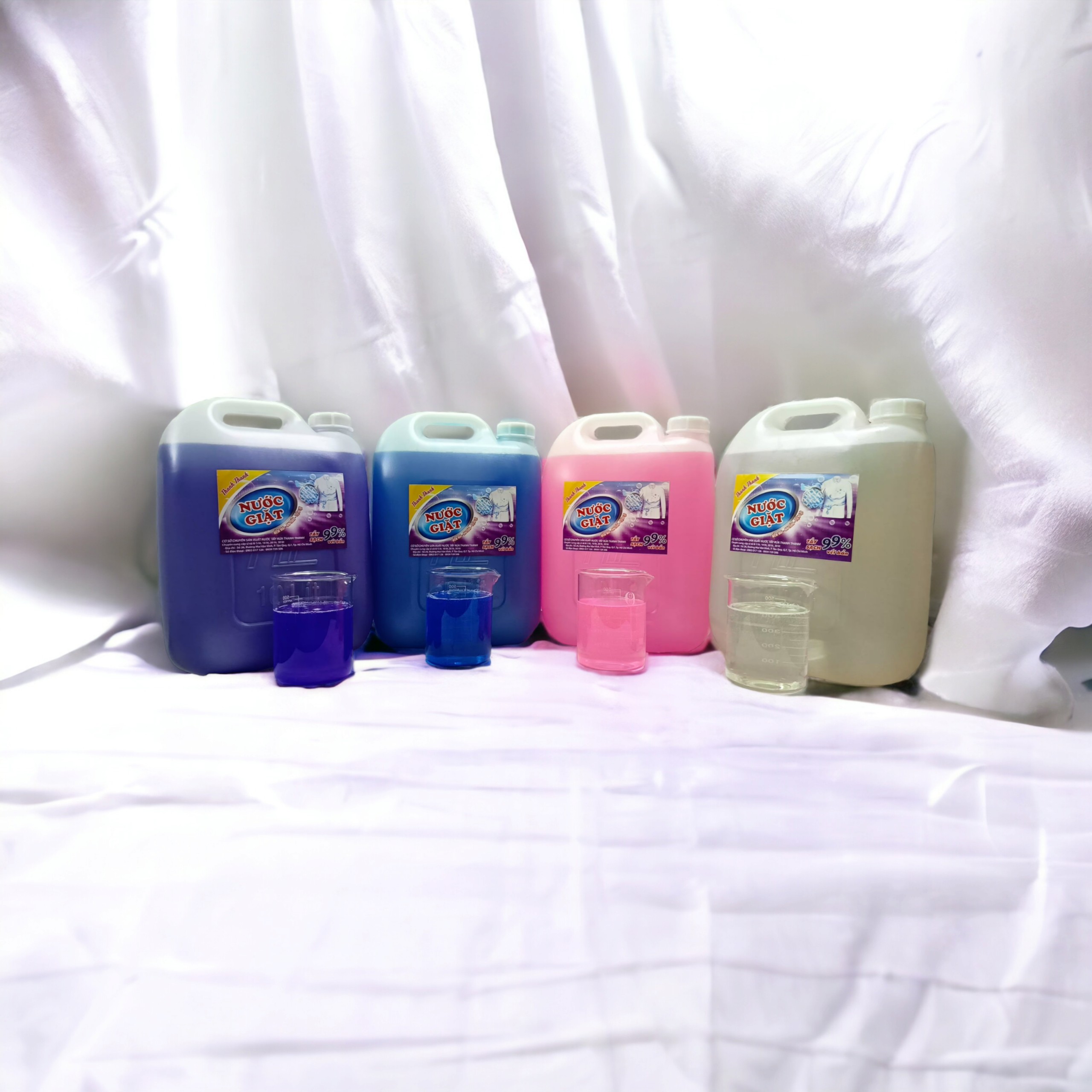 nước giặt xả Vanila 2in1 thơm đậm đặc ( can 10 kg )