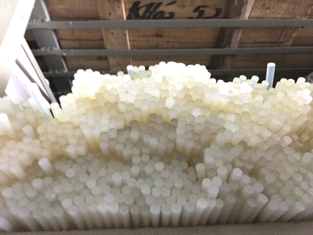 10 cây Keo nến silicon nhỏ và lớn
